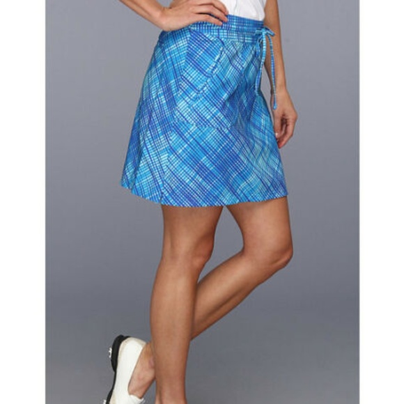 Oakley Clubhouse Skort Skirt Shorts NWT - Picture 4 of 5